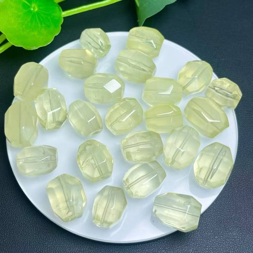 天然黄水晶胖随形方块通孔 规格15～19mm左右 diy手串项链 ZW769