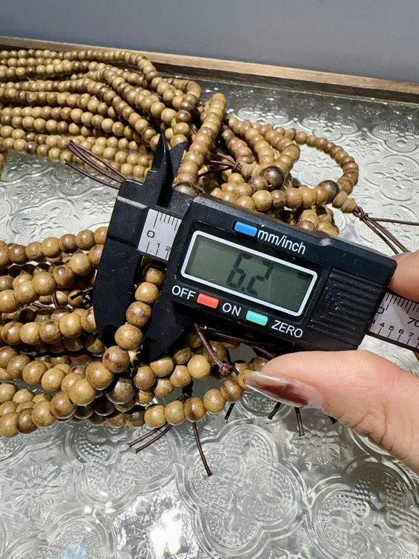 베트남 나트랑 침향 노란색 토양 108 부처님 비즈 팔찌 6MM DM178