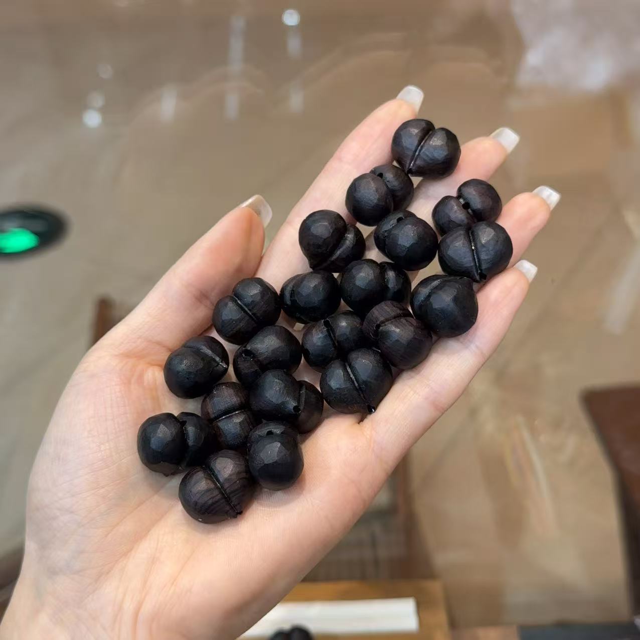 芭比檀/黑檀无相屁桃 diy佛珠配饰隔珠配件手工项链文玩 DM854