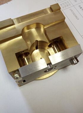 三凌FA慢走丝SL眼模座门板 导电块座 上机头眼膜铜座X182B893H01