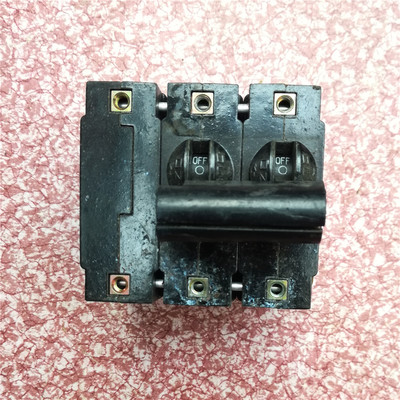 AIRPAX埃伯斯0003 IEGM066-28281-1 2P20A1P30A设备液磁断路器