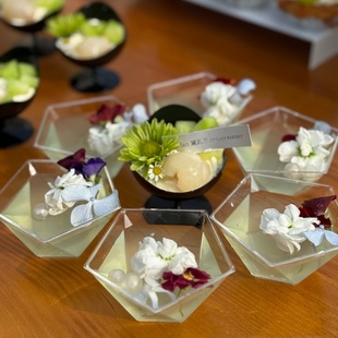 食品级一次性创意带盖五角形慕斯杯果冻布丁冰淇淋杯加厚甜品杯子