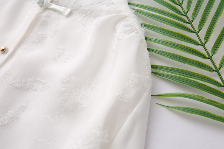 2024早春新款大码女装上衣200斤胖MM复古气质新中式提花盘扣衬衫