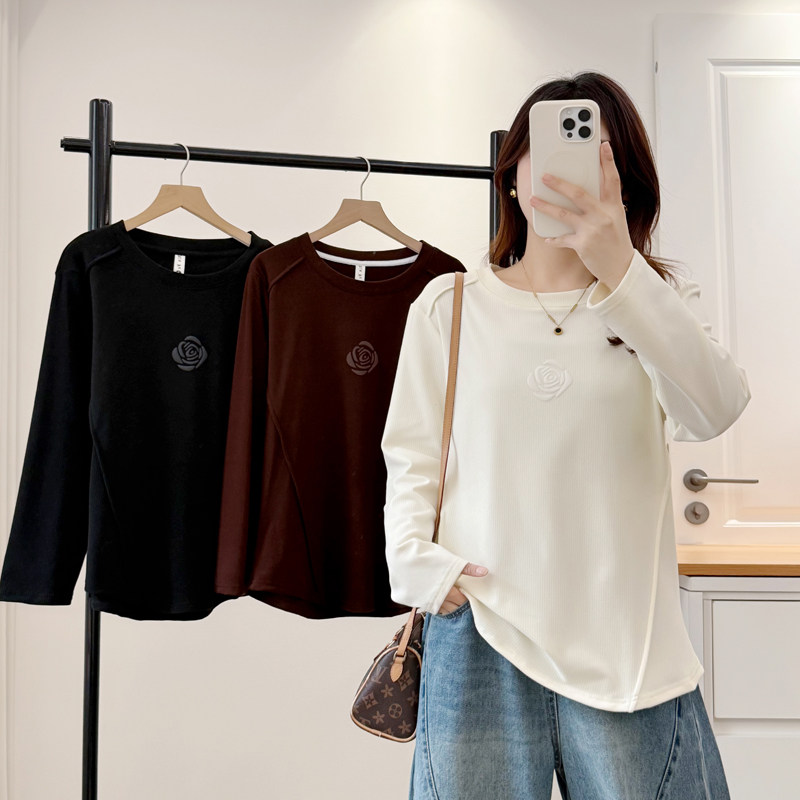 2026春季新款大码女装上衣200斤胖MM显瘦圆领立体线玫瑰打底衫