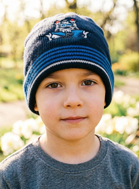 包邮去大英帝国的电话商做的衬绒里大绣标适合儿童毛线保暖绒帽子