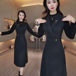 2025秋冬季轻奢风假两件黑色西装领收腰显瘦中长裙高级感连衣裙