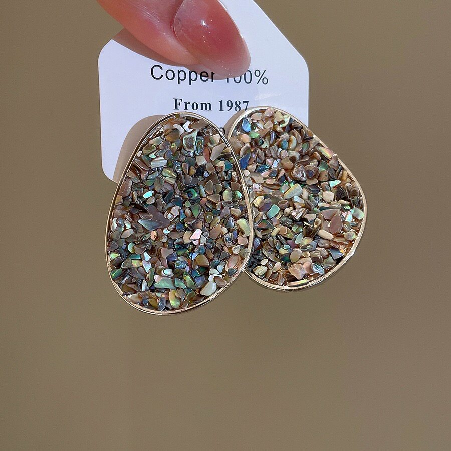 欧美幻彩鲍鱼贝白色贝壳碎耳钉巨好看设计师独特漂亮耳环女款新款