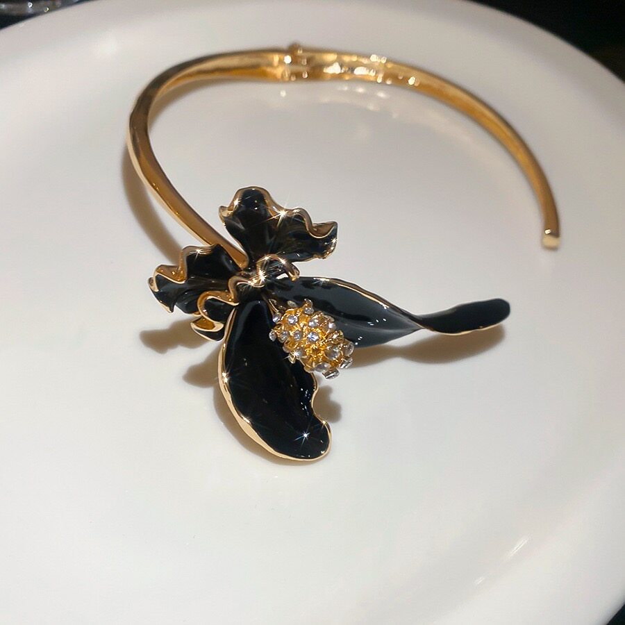 欧美复古金属珐琅鸢尾花开口项圈女款新款重工choker项链颈链72