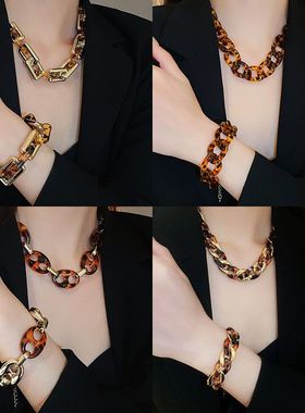 欧美夸张几何花纹项链轻奢高级感锁骨链女个性时尚项饰设计感小众
