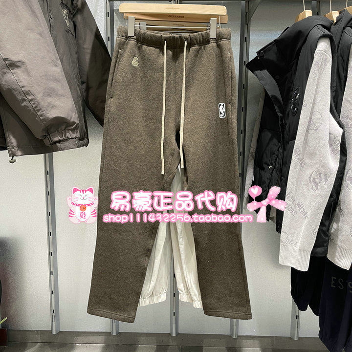 杰克琼斯NBA联名冬季新款男装卫裤加绒长裤 22541D013