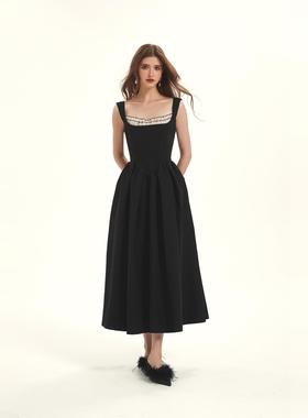 【明星同款】KINGWEN 2025秋冬季新款法式鱼骨抹胸礼服裙连衣裙女