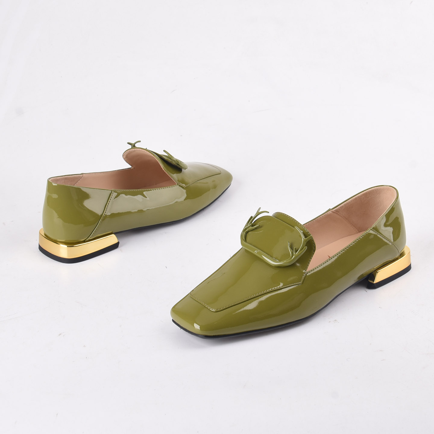 莱尔斯丹漆皮方头见鹿见喜平底鞋