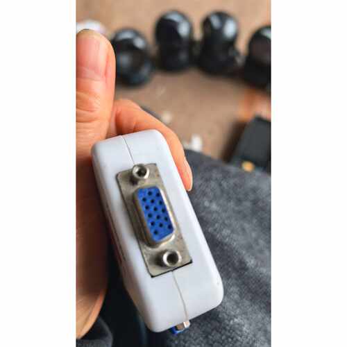 议价胜为KS-302A KVM切换器，VGA+USB接口，2进1