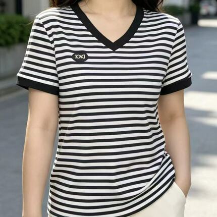 夏季新款大码条纹短袖t恤女2026显瘦v领洋气百搭妈妈上衣