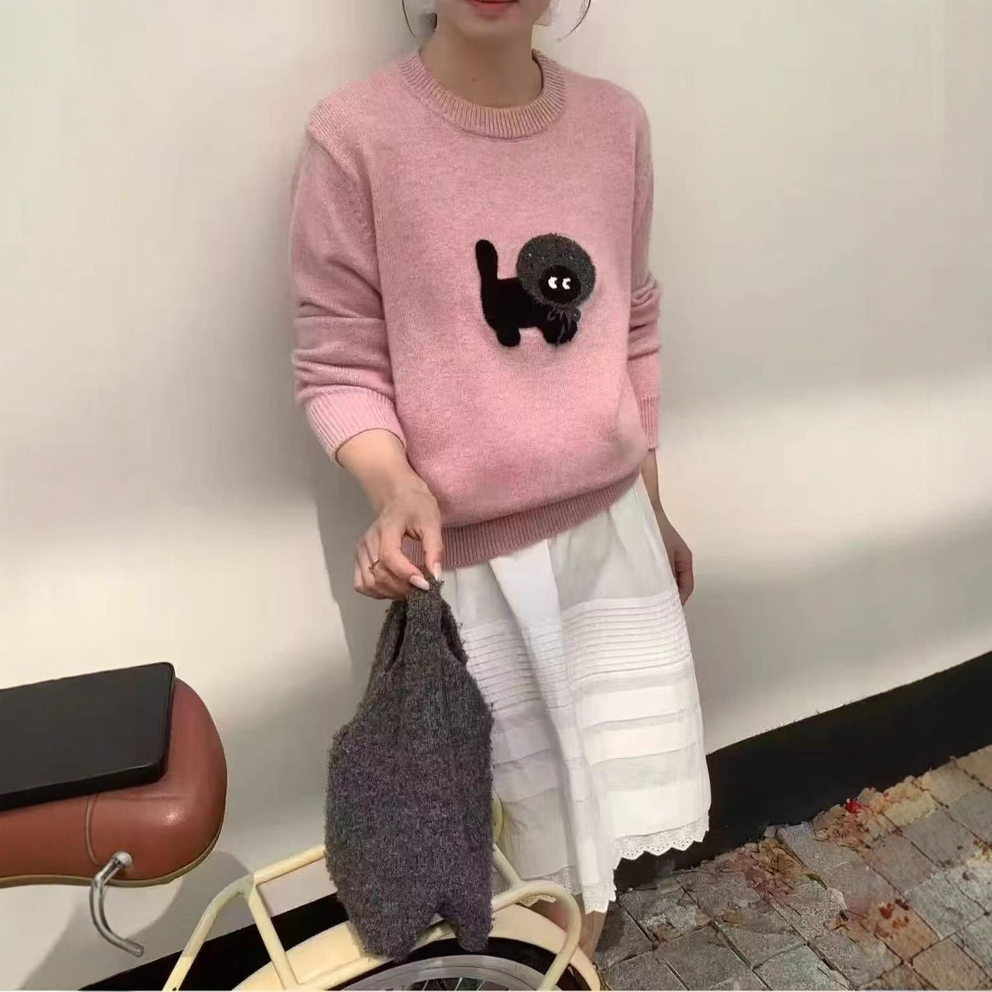 日系可爱小狗提花毛衣女冬季新款宽松百搭甜美减龄套头打底针织衫