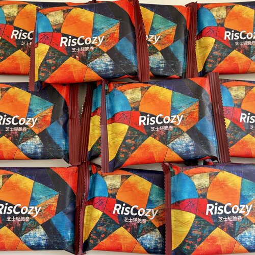 RisCozy瑞可滋芝士轻脆卷结婚喜饼2026新款网红高颜值休闲零食