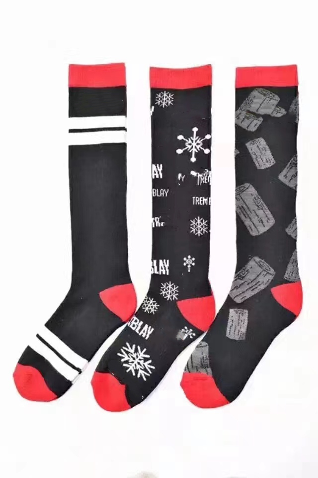 色减龄中筒袜多时尚百搭运动棉袜