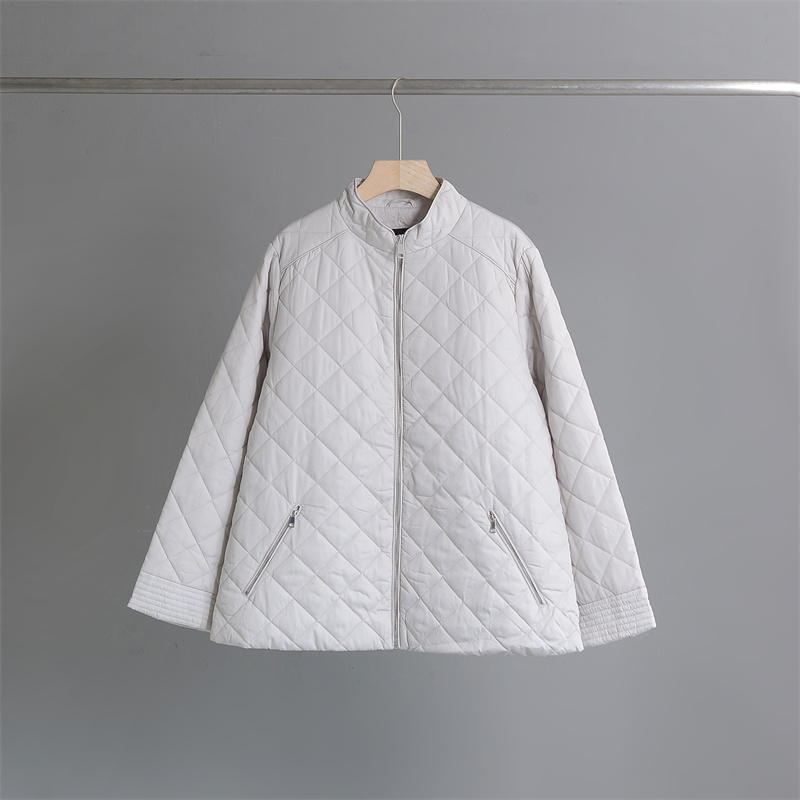 常规棉衣合体款菱形格立领棉服