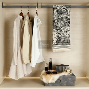 轻奢样板间衣帽间软装 饰品主卧衣服首饰包包展示架衣柜展厅摆件