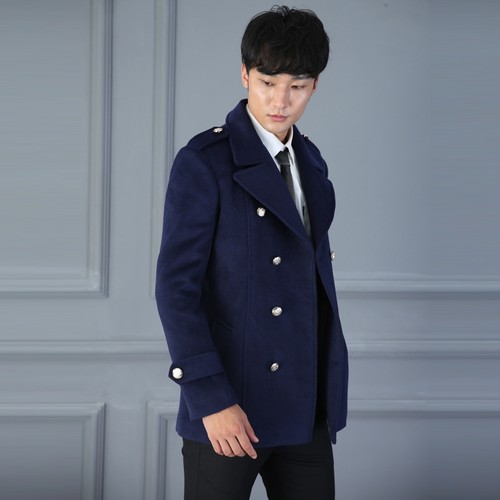 短款修身翻领双排男士毛呢大衣