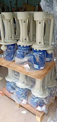 镀防腐蚀耐酸碱泵 PP喷淋塔专用水泵 立式液下泵 塑料化工泵