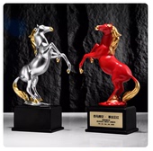 创意骏马造型奖杯定制定做年会活动优秀店长员工表彰颁奖纪念刻字