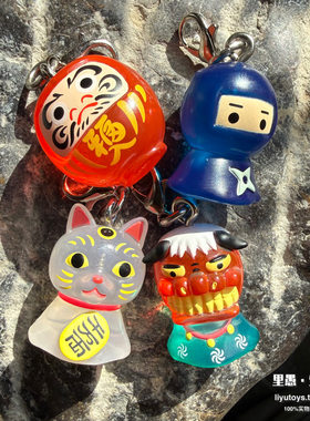 现货正版日本迷你人文手信特产挂件钥匙链招财猫忍者标记吊饰收藏