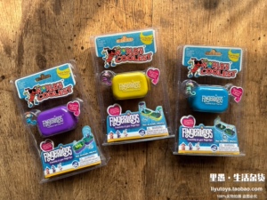 没人能拒绝微缩玩具！现货正版手指猴微缩场景摆件挂件钥匙扣收藏