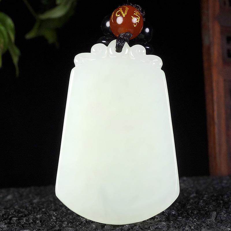 本命年工艺品新疆和田玉白玉无事牌玉吊坠时尚玲珑男女款项链挂饰