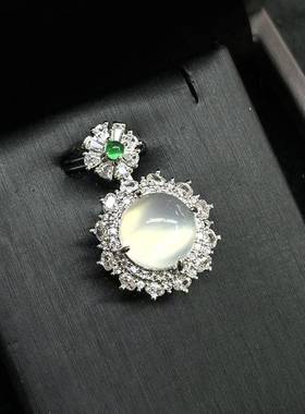 本命年高冰荧光玉髓项链吊坠圆形阳绿玛瑙戒面夏季清新豪镶小吊坠