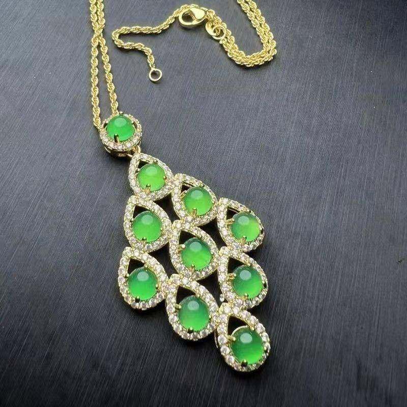 本命年925银镶嵌高冰祖母绿玉髓蛋面项链玛瑙硕果累累挂件礼物