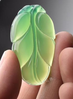 本命年高冰绿玉髓树叶吊坠枝玉叶挂件女款毛衣链礼物