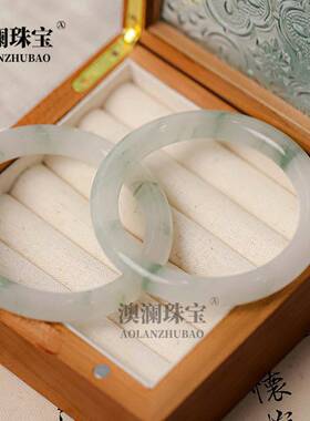 本命年新疆丝玉天山翠玉手镯气质清新女款昆仑雪翠细圆条镯礼物