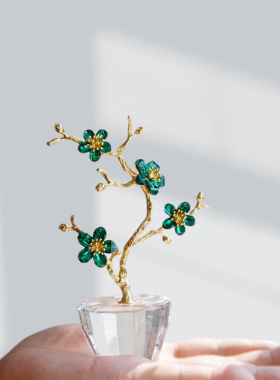 意梵水晶梅花桌面小摆件
