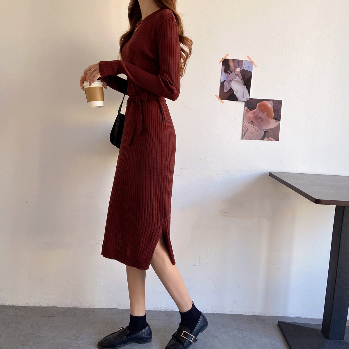 Real price real shot 2021 spring and Autumn New Women's French retro waist split knitting medium length dress