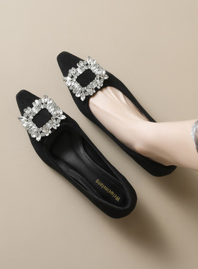 2025新款法式一脚蹬温柔尖头黑色单鞋女仙女风水钻平底浅口豆豆鞋