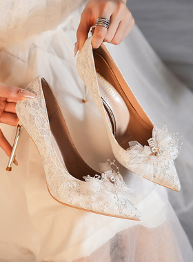 2024新款白色法式珍珠婚鞋女细跟尖头浅口婚纱高跟鞋新娘鞋单鞋女