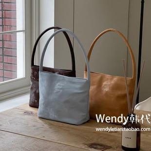 代购 新款 小众mucu ebony 刺绣pu单肩腋下手提包 and 韩国正品