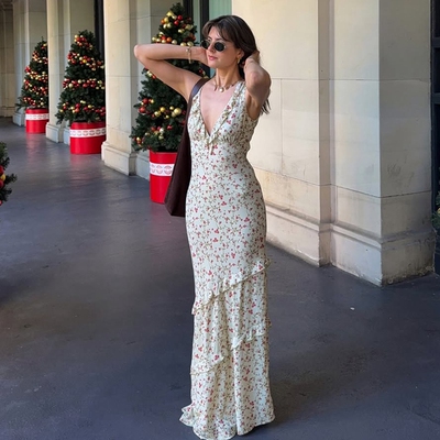 法式浪漫气质V领无袖碎花连衣裙