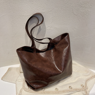 复古邮差秋冬新款大容量托特包