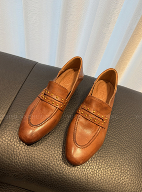 YUSI雨丝~老钱风水洗牛皮~复古英伦风单鞋铆钉乐福鞋女春秋小皮鞋