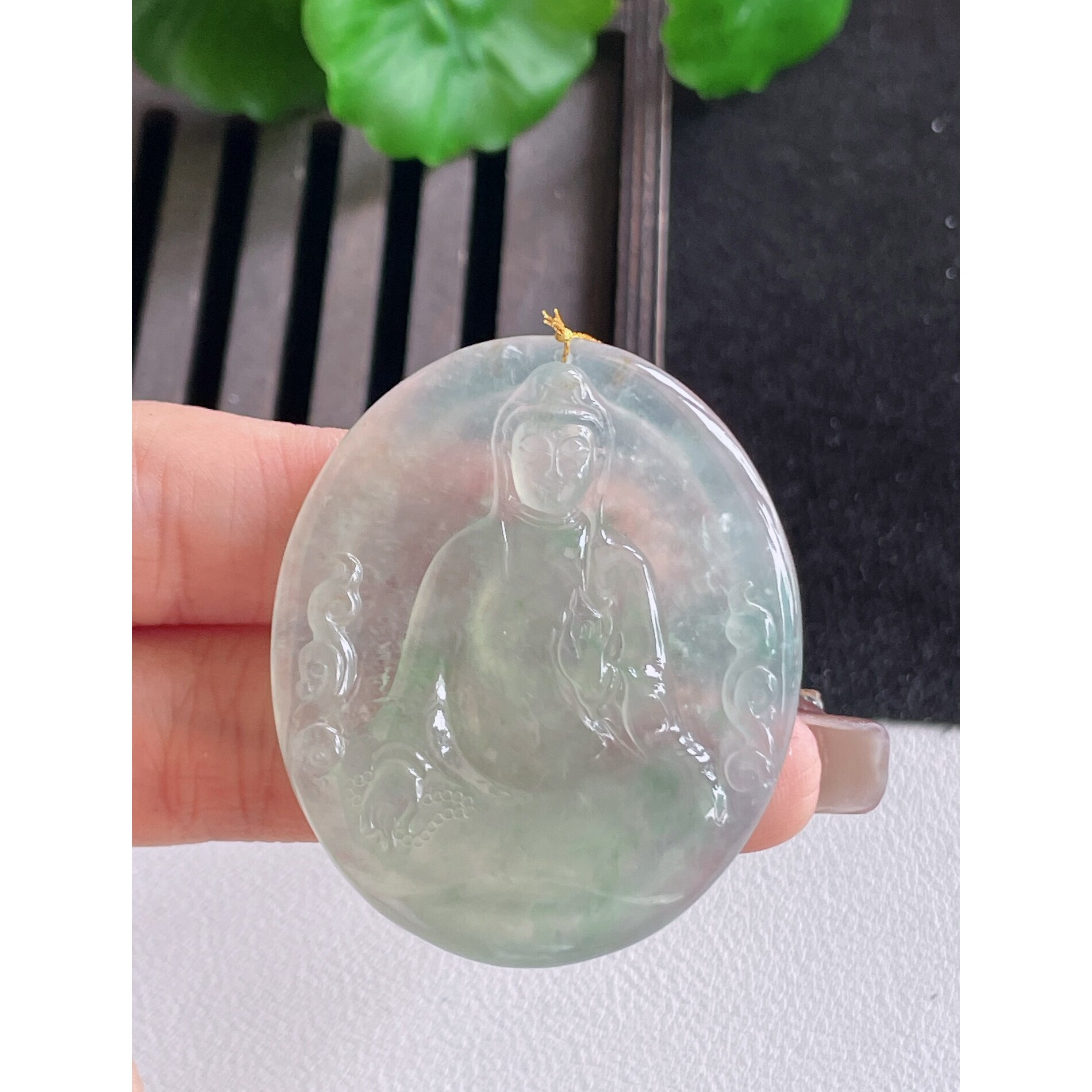一手货源缅甸天然A货翡翠玉石挂件精雕观音菩萨翡翠吊坠