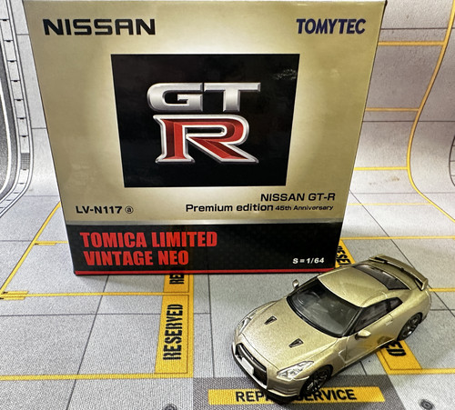 TOMY多美卡LV-N148b CT-R 金色合金车车模全新未拆封现货