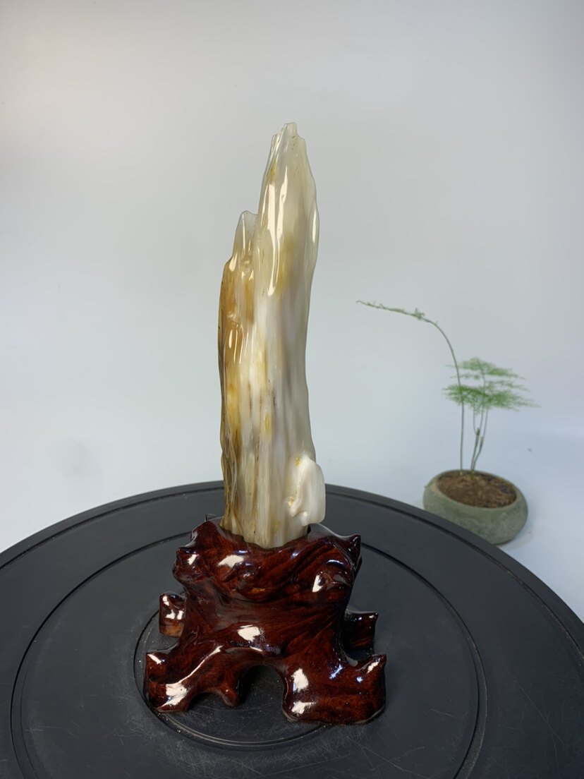 缅甸树化玉摆件