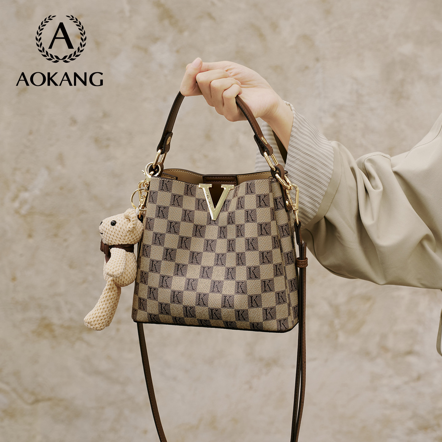 奥康水桶包2026新款包包高级感斜挎包大容量单肩包女士通勤手提包,箱包皮具/热销女包/男包,通用款女包,淘宝优惠券,粉丝福利购,淘宝优惠卷