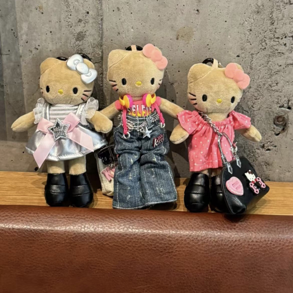 小香风hellokitty猫包包小挂件书包可爱挂饰女生毛绒公仔玩偶礼物