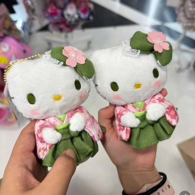 日本京都限定抹茶绿和服包包挂件hellokitty挂饰毛绒玩偶小公仔女