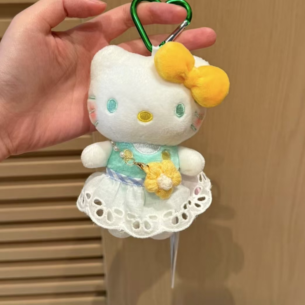 可爱hellokitty猫包包小挂件原创书包女生挂饰品礼物书包公仔玩偶