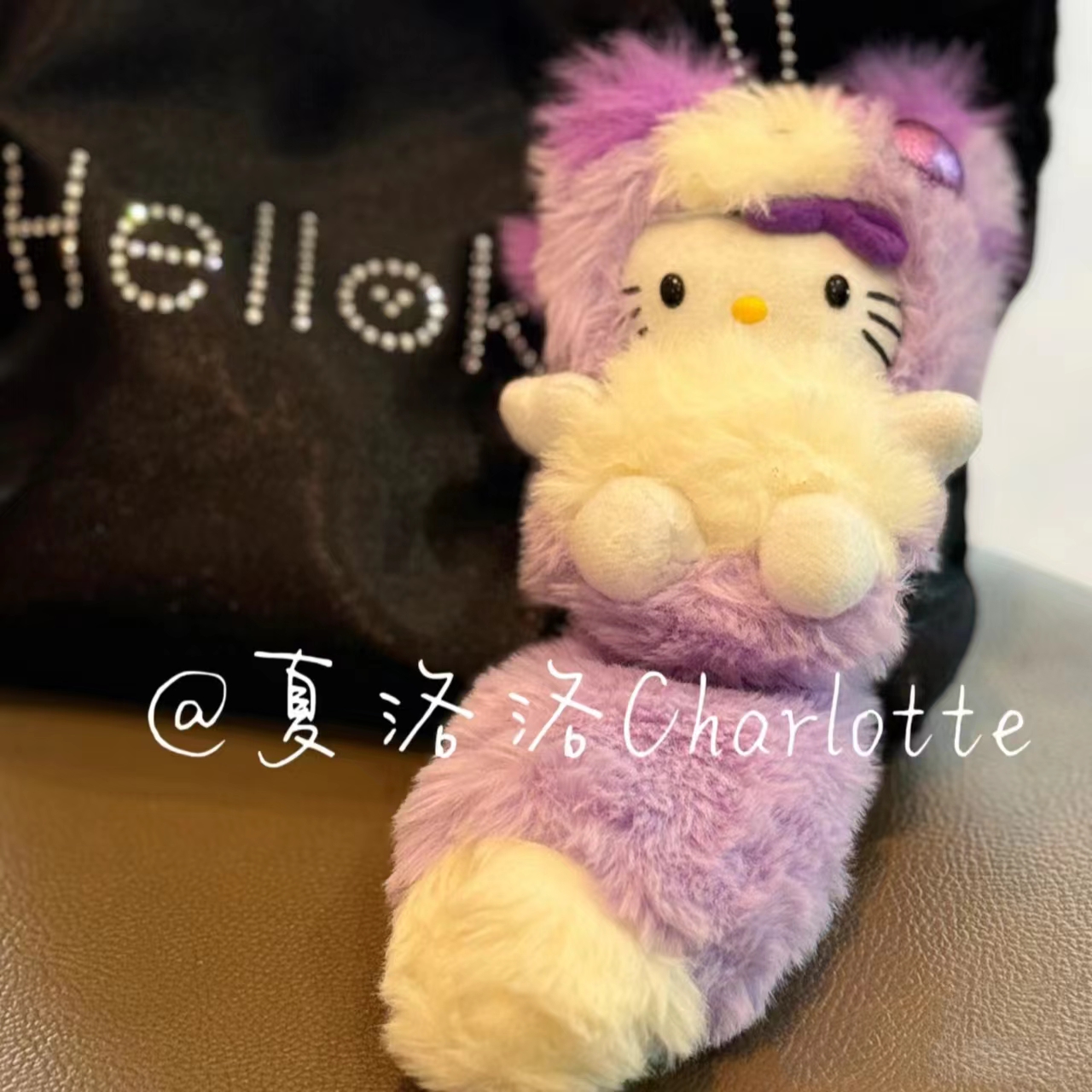 紫色狐狸大尾巴hellokitt