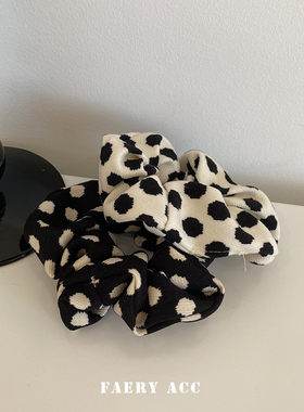 Faery Acc  气质黑/秋冬新款甜美绒布法式大肠圈马尾发圈女抓夹新